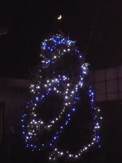 三日月とコラボ