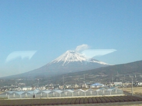 すっきり晴れた富士山