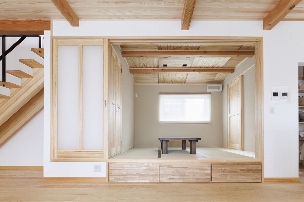 光と木に包まれる、環境に配慮したモダンな住まい - photo 5