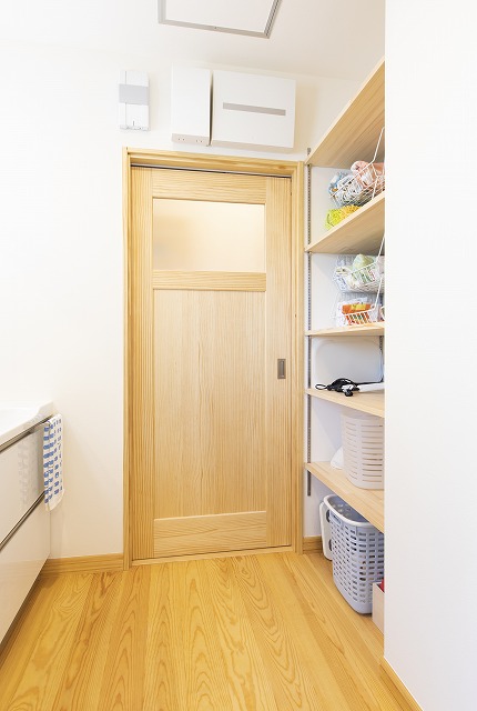 ウッドデッキが広がる、田園風景のある家 - photo 10