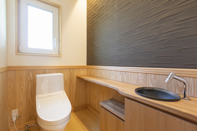 自然素材の力で快適性を実現 ─ 無垢材・漆喰・畳が調和する家 - photo 7