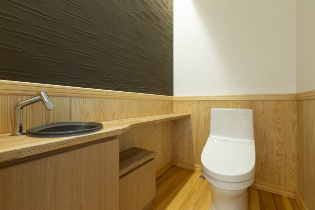 構造美と採光設計が調和する空間の広がりを感じる家 - photo 2